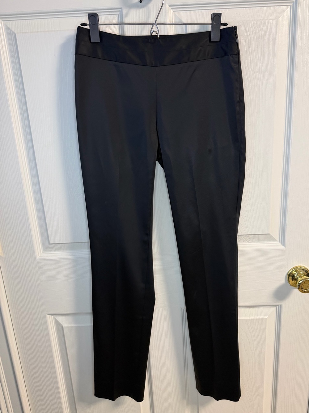 White House Black Market Black Slim Leg Satin Finish Dress Pants Size 0R